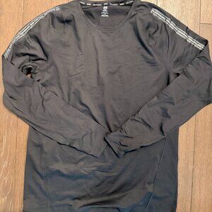 Men's H&M Long Sleeve Running tee- Size Medium- Black